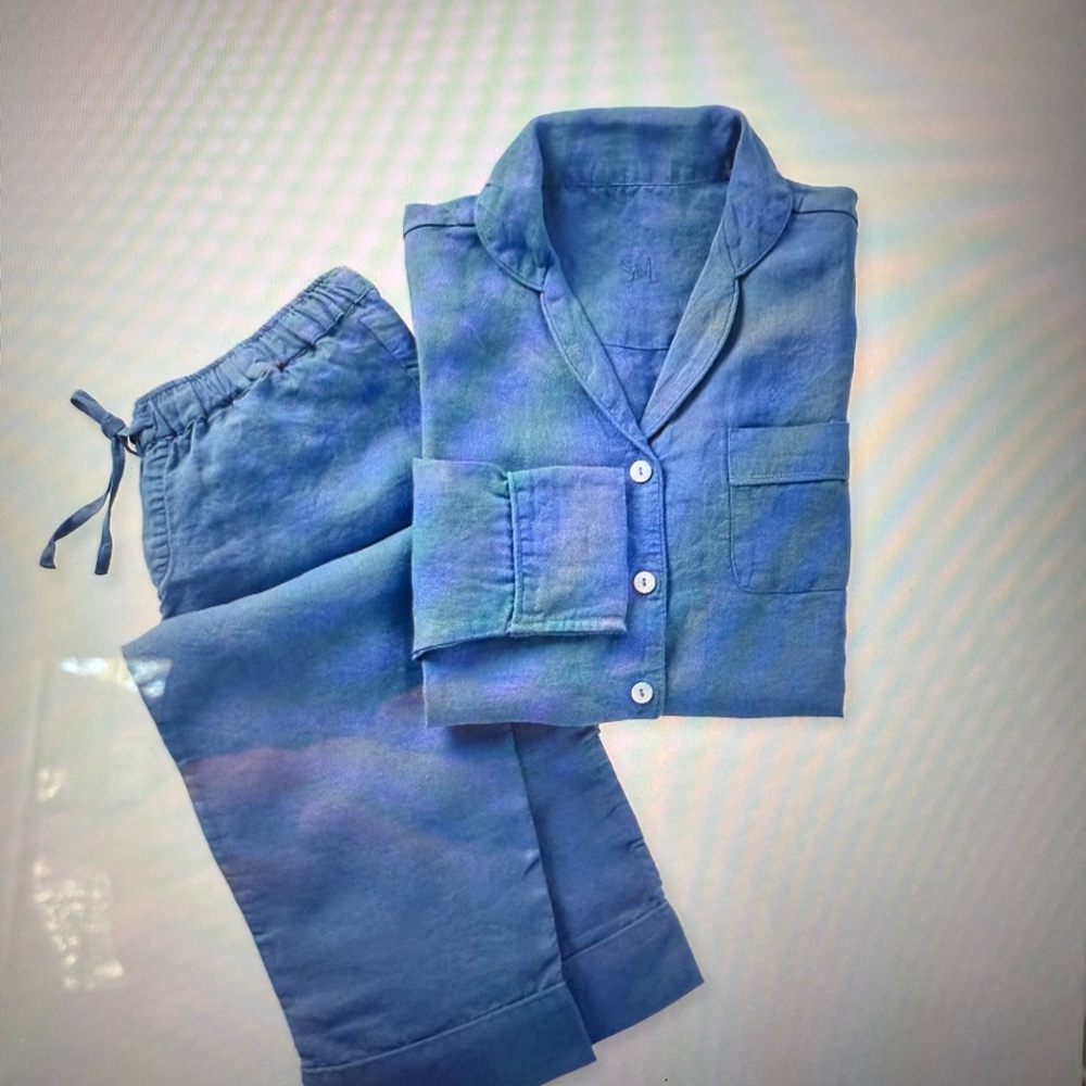 Serena & Lily Linen Pajamas size small unopened.